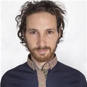 Insegnante di lingue (inglese, spagnolo), insegnante di sostegno e materie umanistiche